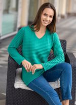 Tr&ouml;ja med texturerade r&auml;nder 