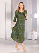 Laurina nattlinne, fotl&aring;ng med gener&ouml;st spetsmotiv 