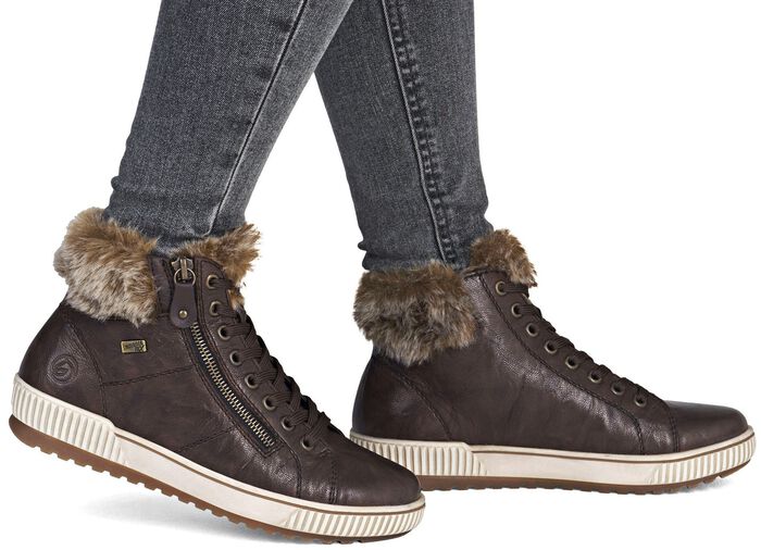 Remonte, fodrade damst&ouml;vlar, vinterskor, vidd G, med uttagbar fotb&auml;dd 