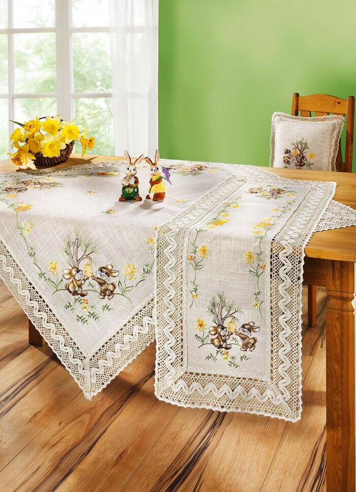 Accessoarer med spets fr&aring;n Sch&auml;fer 