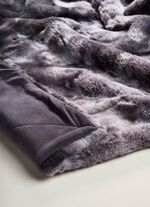 P&auml;lsfilt tillverkad av v&auml;vd naturp&auml;ls 