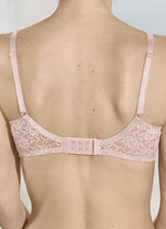 Triumph Amourette bygel-bh med distanskupor, 