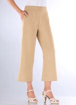 Byxor i moderiktig kort l&auml;ngd 