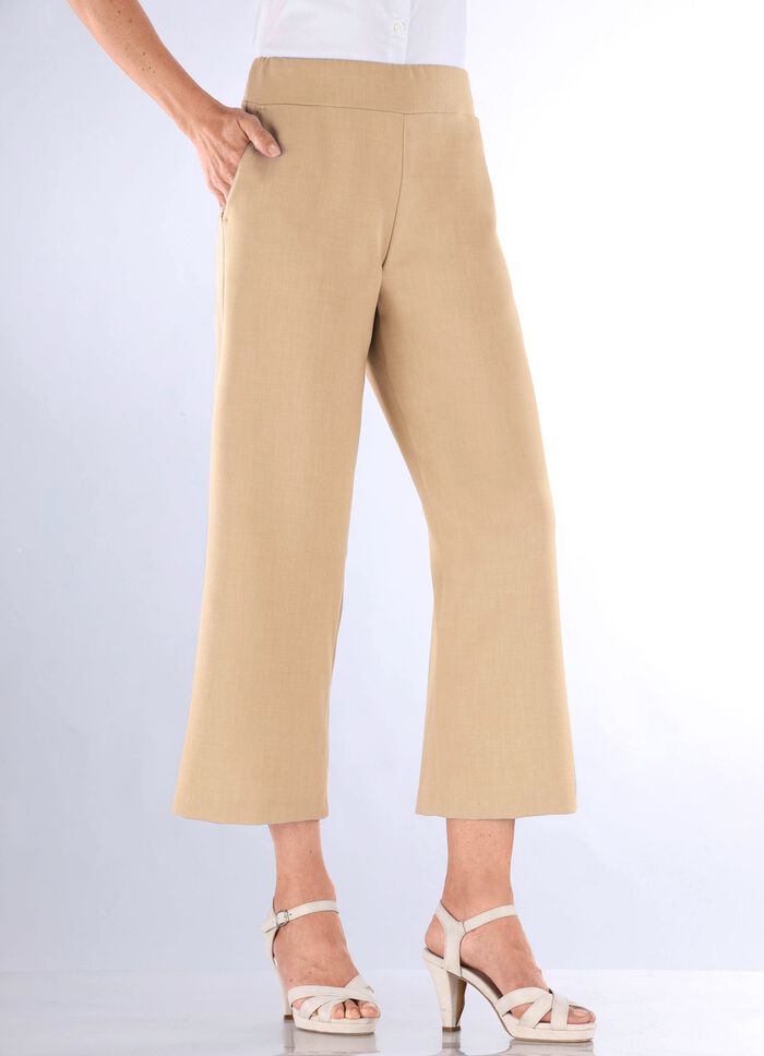 Byxor i moderiktig kort l&auml;ngd 