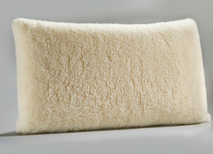 S&auml;ngkl&auml;der tillverkade av ren f&aring;rull NATUR