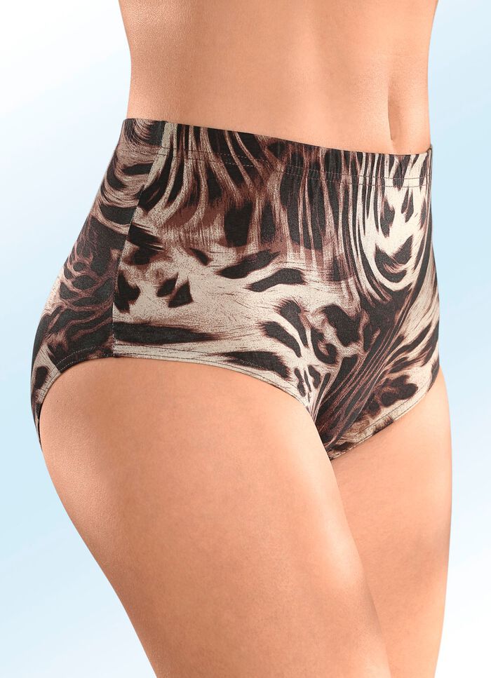 Fyra paket trosor med rovdjursm&ouml;nster 