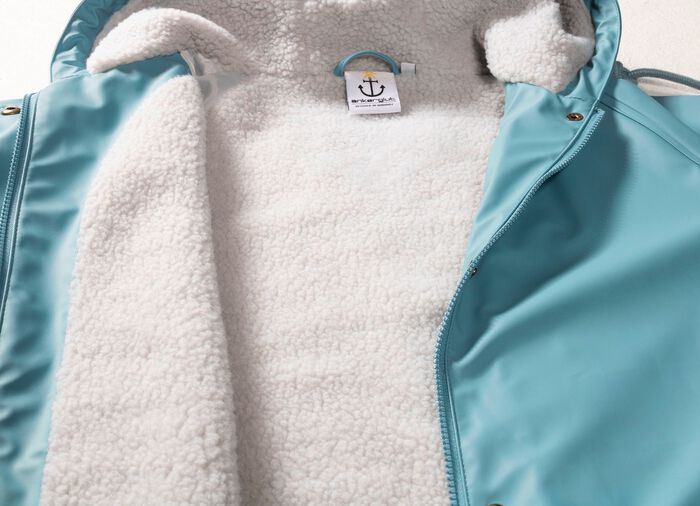 Funktionell jacka med teddyfoder 