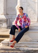 tunika med vacker b&aring;rd 