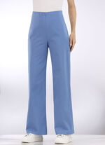 Mjuka stretchbyxor i trendig vidd AZURBLAU