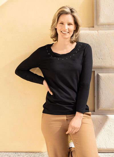 Skjorta med charmigt utf&ouml;rande i 2 f&auml;rger 