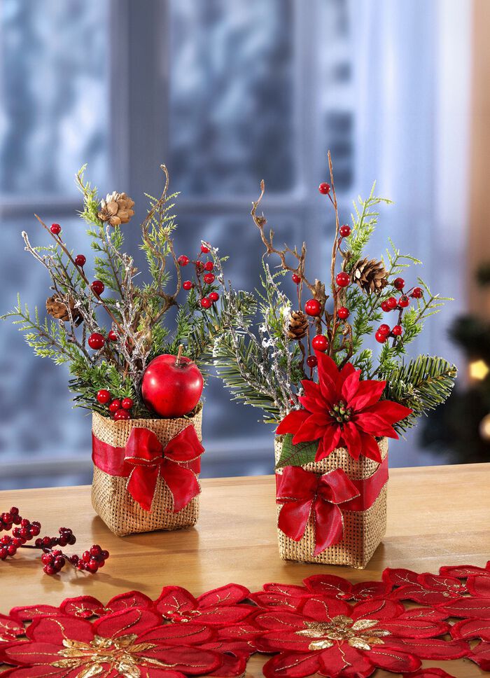 Arrangemang i en jutep&aring;se, set om 2 