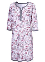 Nattlinne med knappsl&aring; och 3/4-&auml;rmar 