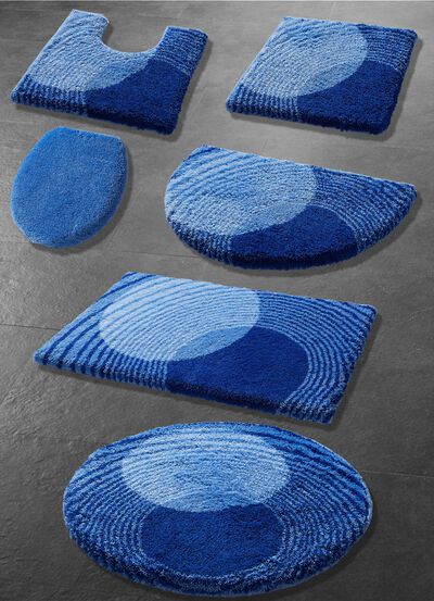 Badrumsset fr&aring;n LineaDue med halkfri baksida 