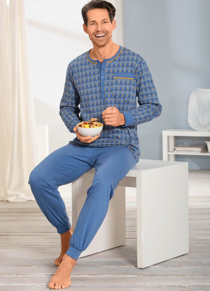 Pyjamas med knappsl&aring; och &auml;rmslut 