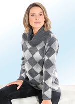 Tr&ouml;ja i delikat f&auml;rggradient med bouclegarn 