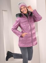 Jacka med avtagbar fuskp&auml;lskant 