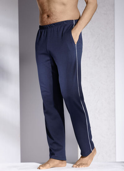 Byxor med passpoaler 