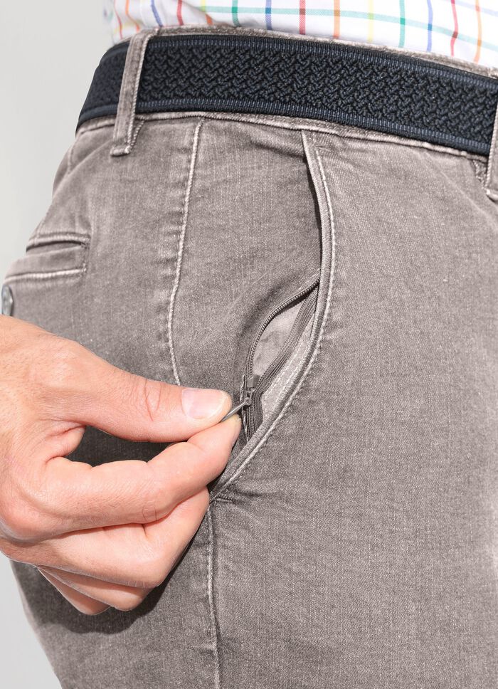 Superstretch jeans fr&aring;n "Suprax" i 4 f&auml;rger SAND