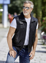 L&auml;derv&auml;st med fickor 