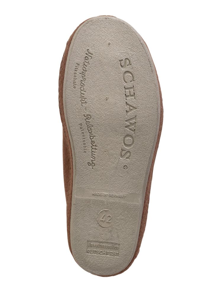 St&ouml;vlar i velourmaterial med kardborrekn&auml;ppning 