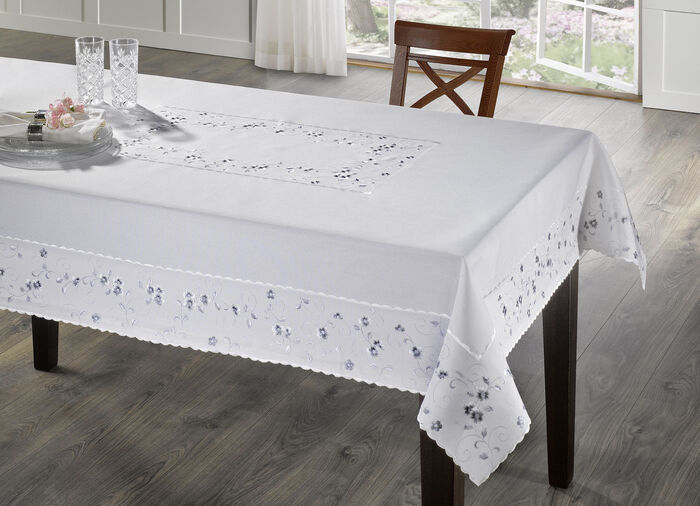 "Bauer" sängkläder i olika utföranden VALLVITGRÅ