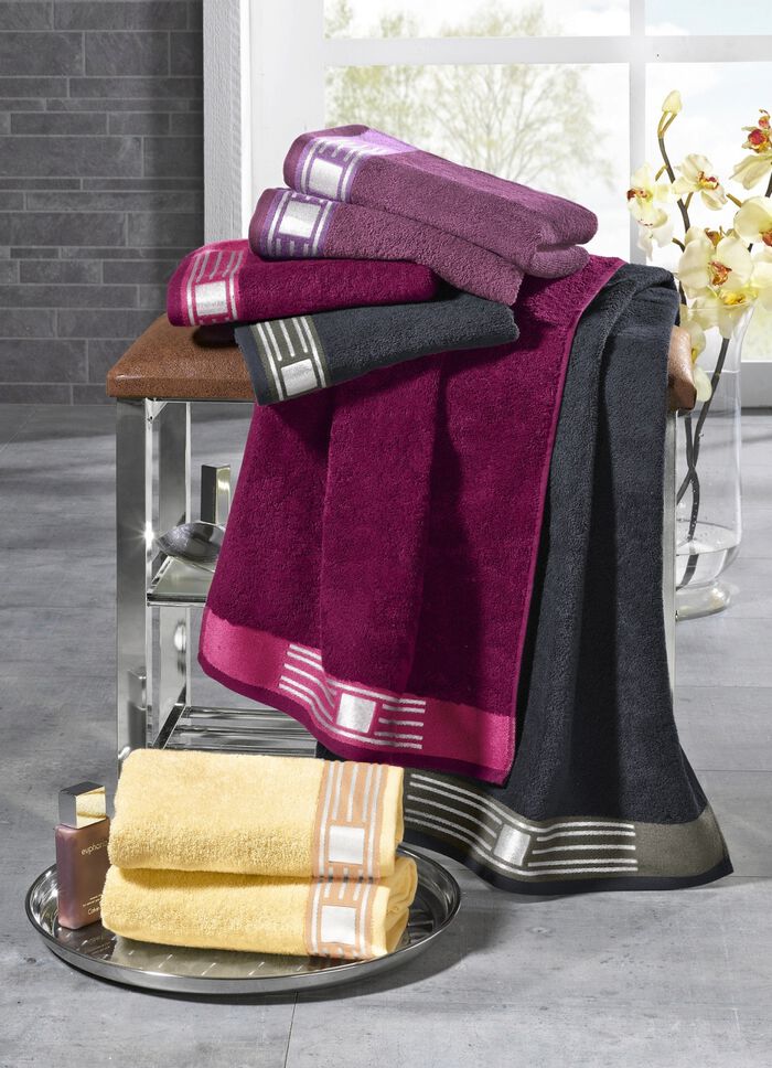 Frott&eacute;serie med glittergarn 