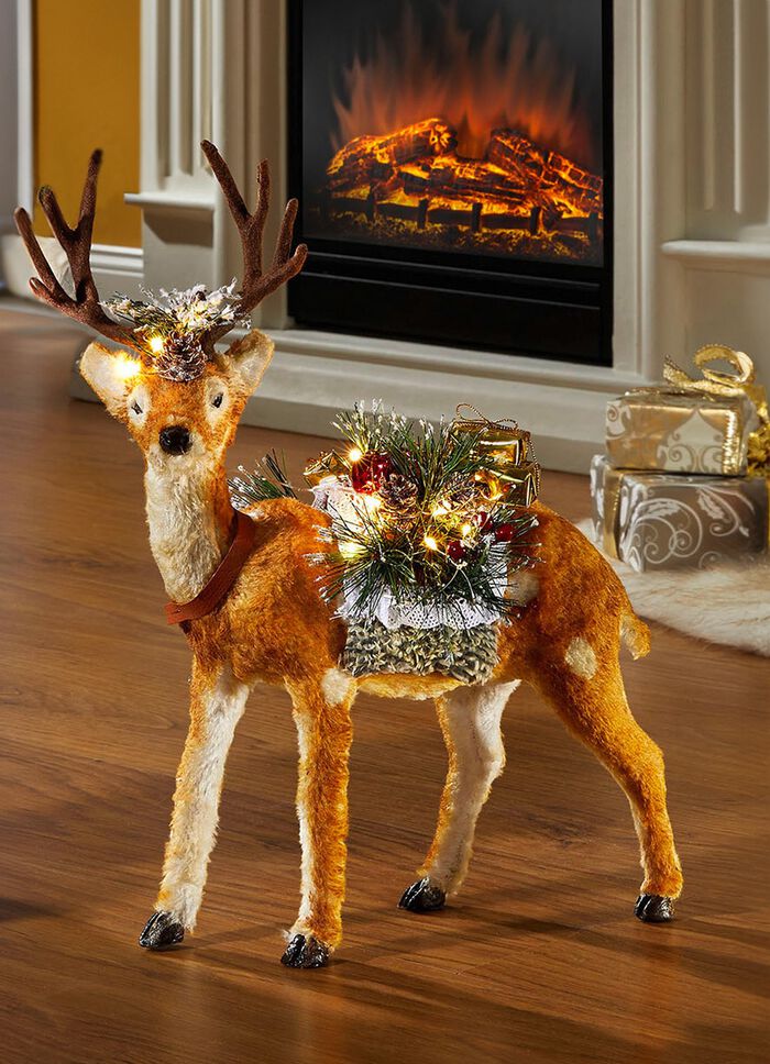 Renar gjorda av konst och textilmaterial 