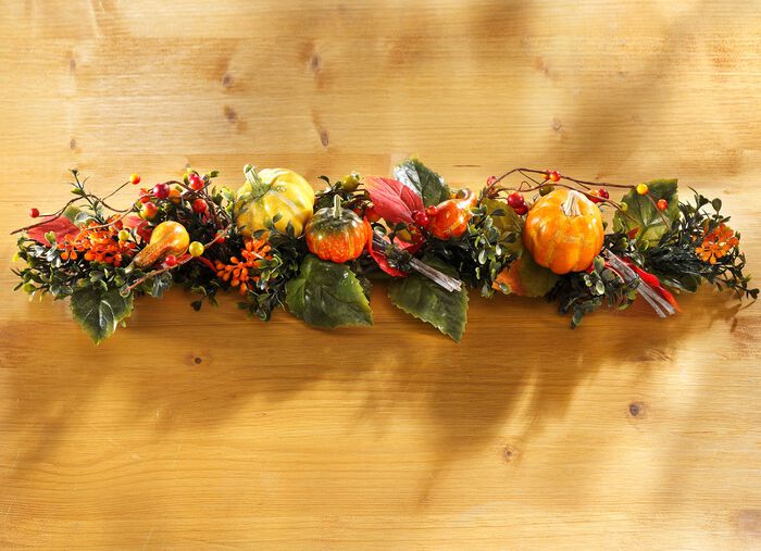 Bordsskiva av konst och textilmaterial 