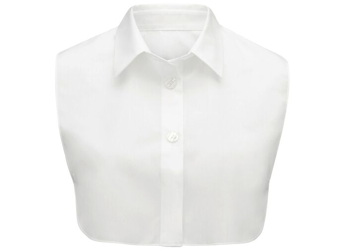 Klaus-modeller, bluskragar f&ouml;r damer, tillverkade av fin poplin 