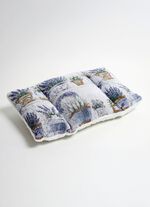 Ryggkudde med lavendelmotiv 