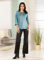 Skjorta med silverf&auml;rgade dekorativa tallrikar 