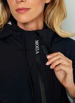 Funktionell jacka med avtagbar huva 