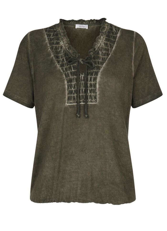 Skjorta med individuell f&auml;rgningsteknik 