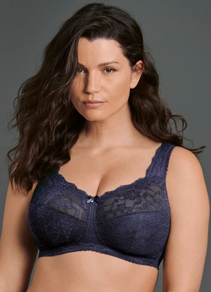 Rosa Faia-bh tillverkad av fin elastisk spets 