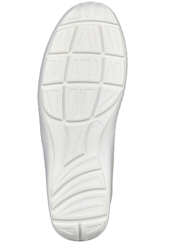 Tofflor fr&aring;n Wildl&auml;ufer med luftig perforering 