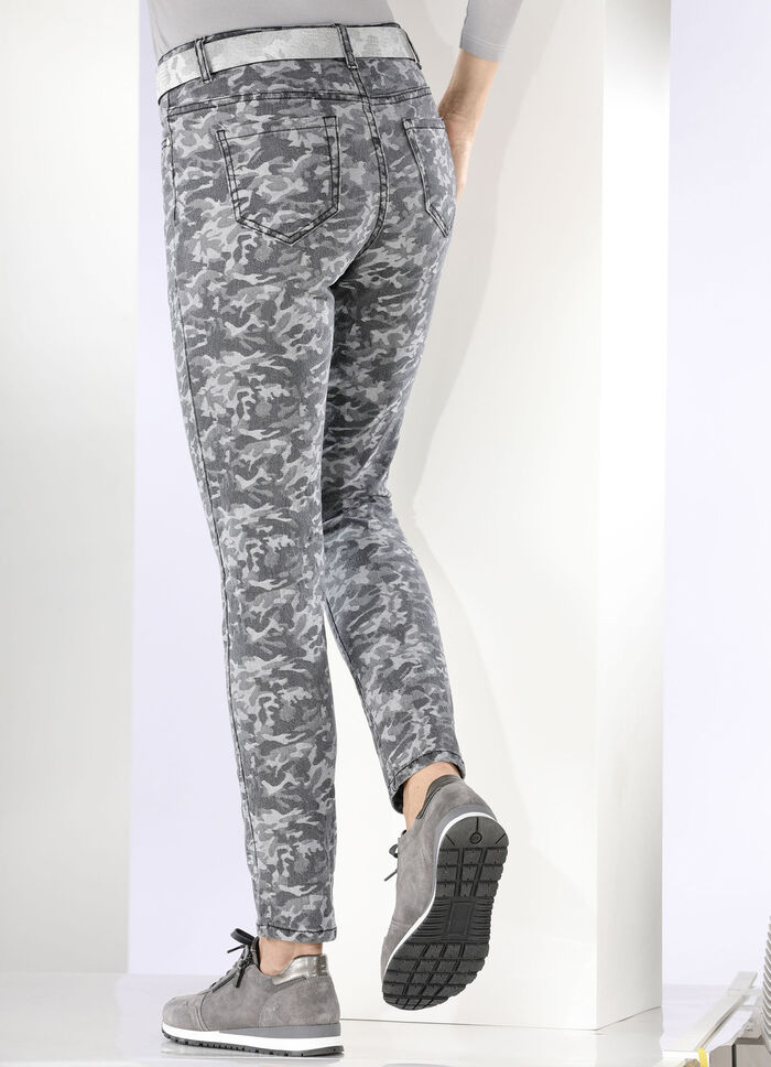 Jeans med kamouflagemönster SVART-VITT