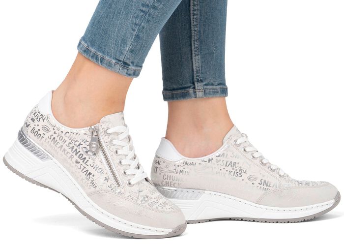 Rieker sneakers med sn&ouml;rning av tryckt syntetmaterial LJUSGR&Aring;-SILVER