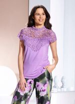 Skjorta med genomarbetat spetsutf&ouml;rande i 2 f&auml;rger LILA