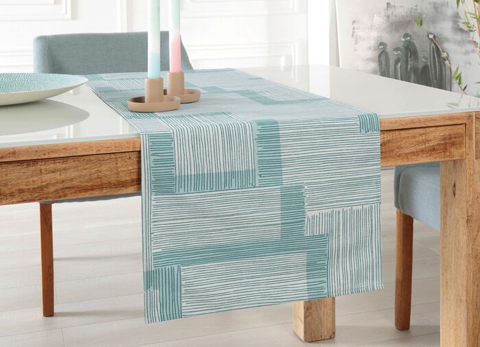 Bordsduk med fl&auml;ckskyddande yta AQUA