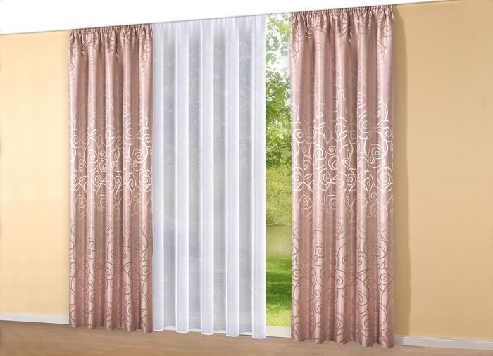 N&aring;got transparent persienn med automatiskt veckband 