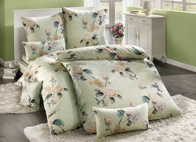 S&auml;ngkl&auml;der i mikrofiber med dragkedja 