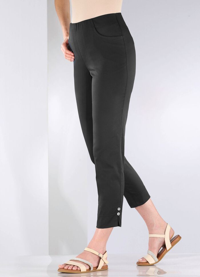 Byxor med dekorativa knappar 