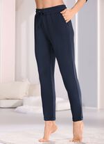 Sov- och fritidsbyxor med fickor och bred res&aring;r i midjan 