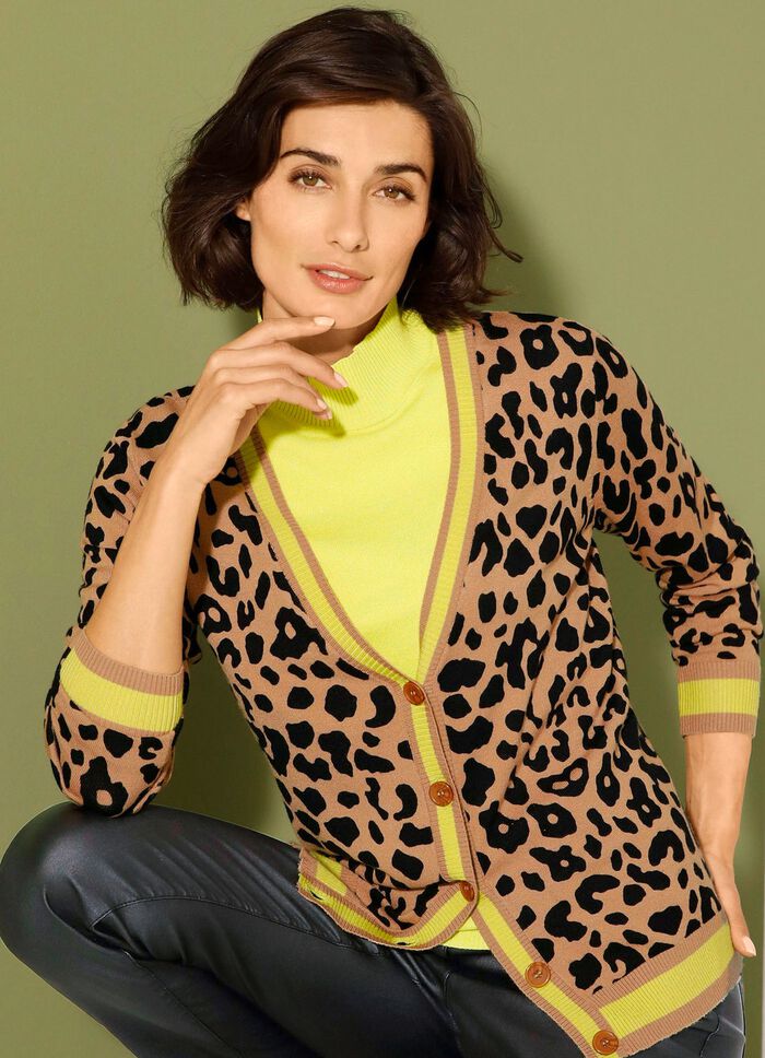 Cardigan med djurp&auml;lslook 