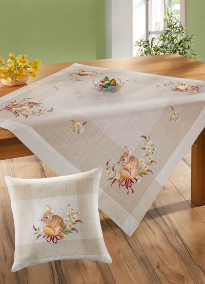 Bords- och rumsdekoration i linnelook 