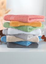 Mysig frott&eacute;serie med kant 