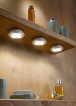 Universellt anv&auml;ndbar LED-lampsats 