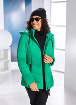 Jacka med dragkedjef&ouml;rsedd plym&aring; 