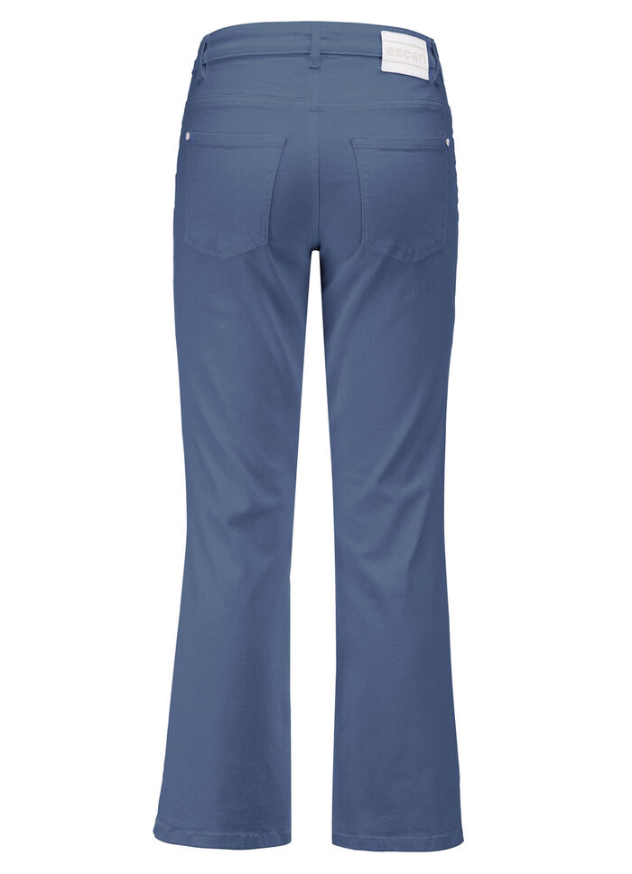 Magiska jeans med lätt utsvängda ben JEANSBLAU