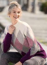 Tröja i väldigt fluffig kvalitet BEERE-GRAU-ECRU